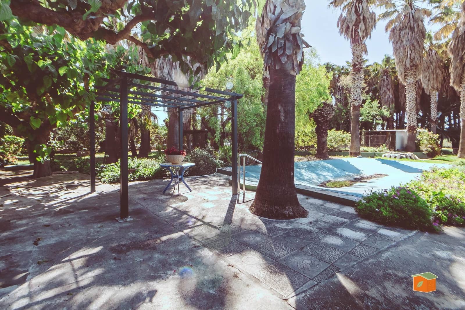 4 bedroom Villa for sale in Vinallop with garage - € 321,000 (Ref: 9966752)