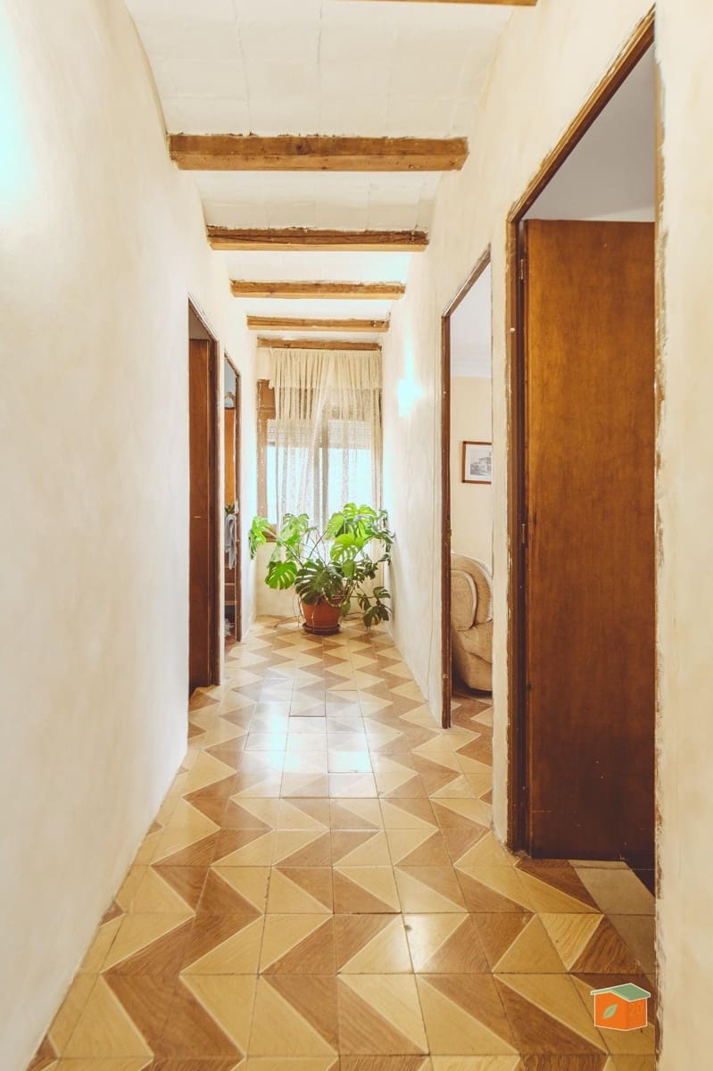 4 slaapkamer Huis te koop in Santa Barbara met garage - € 102.000 (Ref: 9994363)