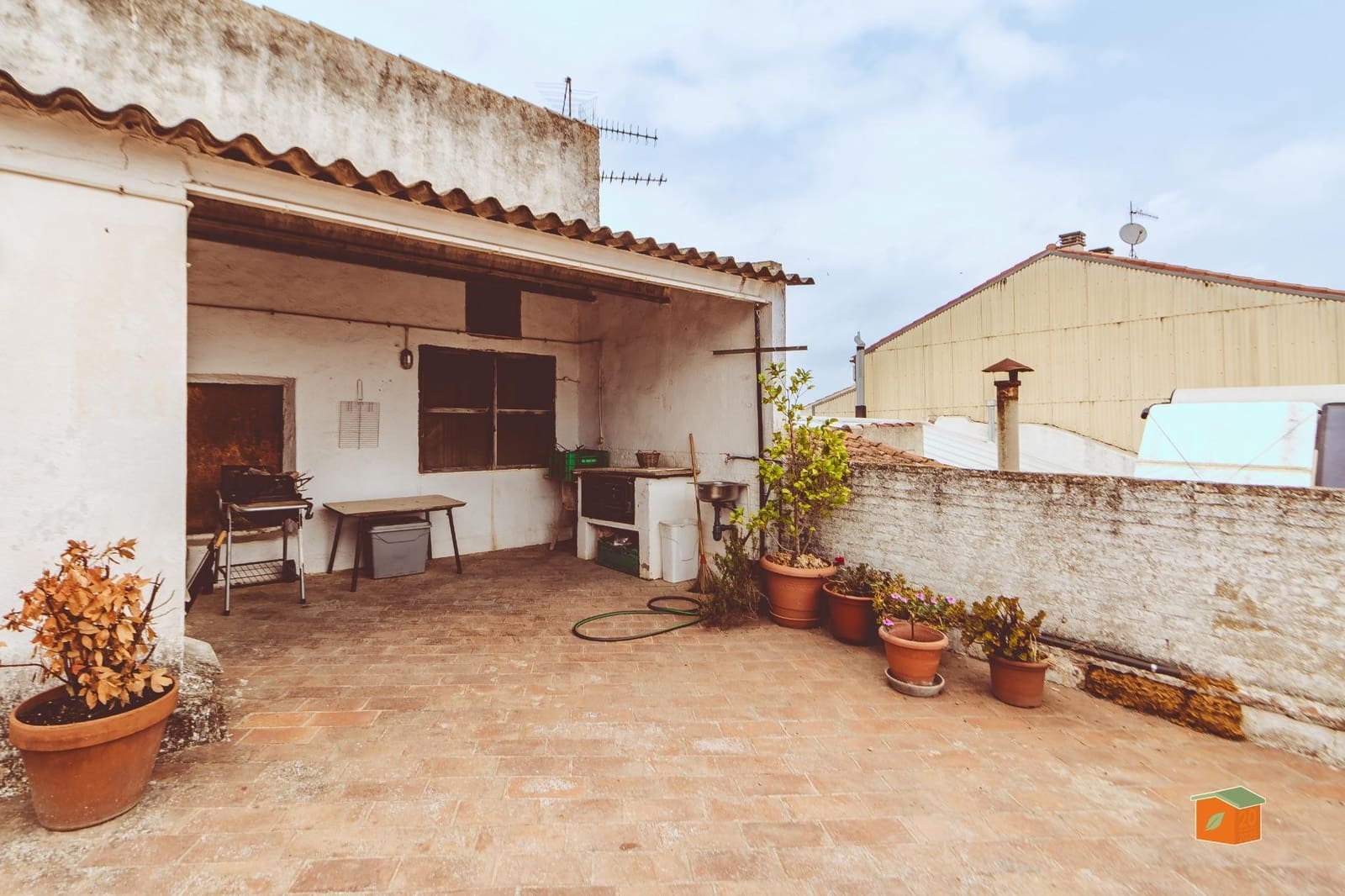 4 slaapkamer Huis te koop in Santa Barbara met garage - € 102.000 (Ref: 9994363)
