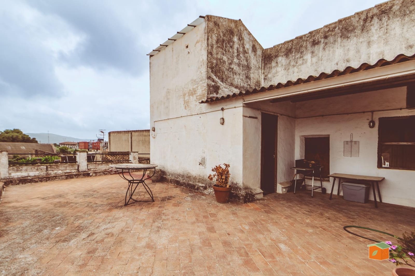 4 slaapkamer Huis te koop in Santa Barbara met garage - € 102.000 (Ref: 9994363)