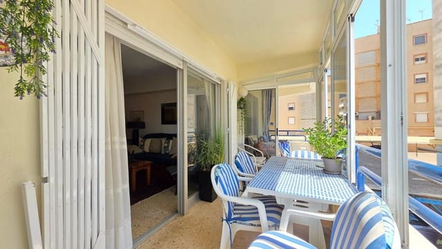 Apartamento de 3 habitaciones en Gandia en venta - 195.000 € (Ref: 10005639)