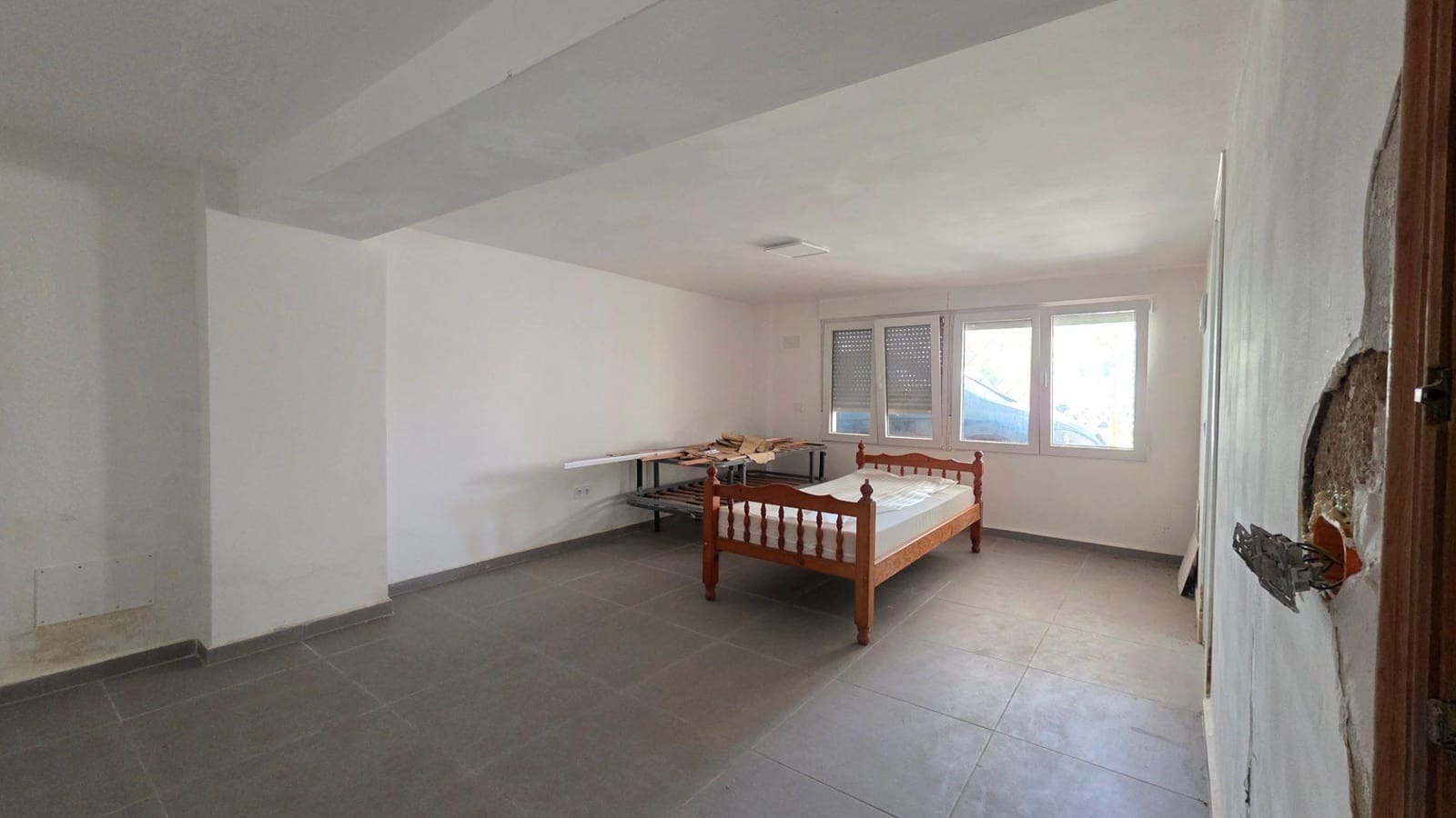 4 sovrum Villa till salu i Gandia - 299 999 € (Ref: 10025642)