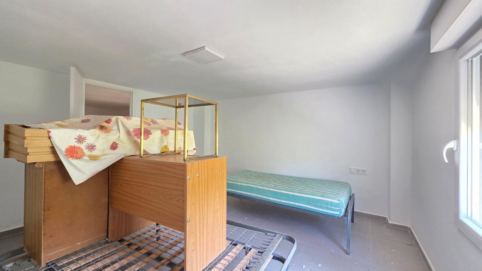 4 sovrum Villa till salu i Gandia - 299 999 € (Ref: 10025642)