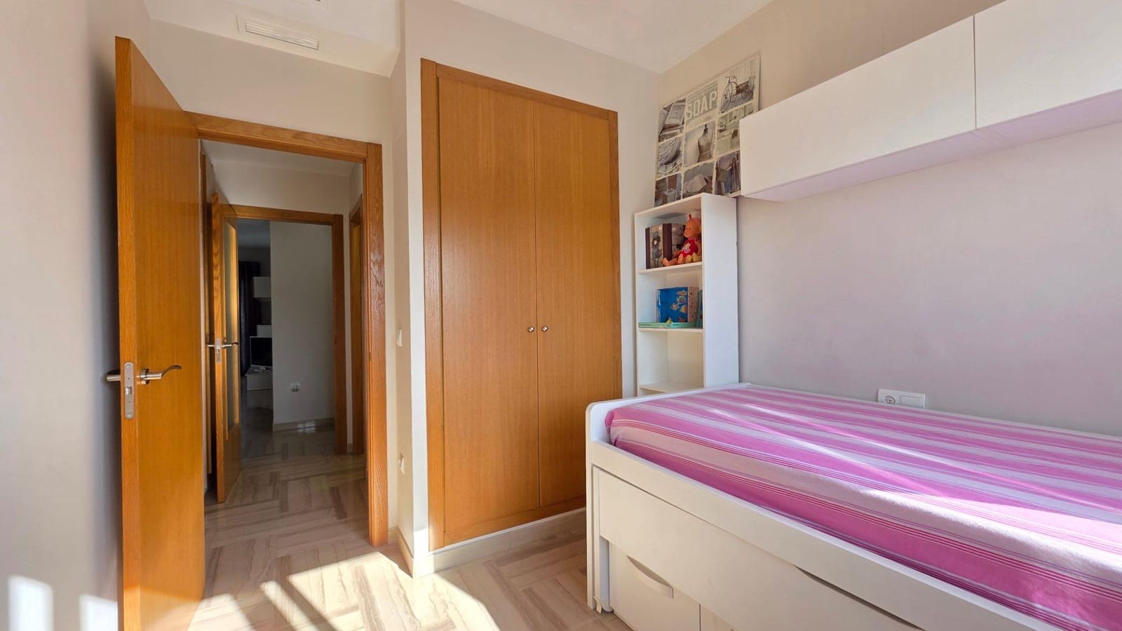 Apartamento de 3 habitaciones en Gandia en alquiler con piscina garaje - 1.000 € (Ref: 10030601)