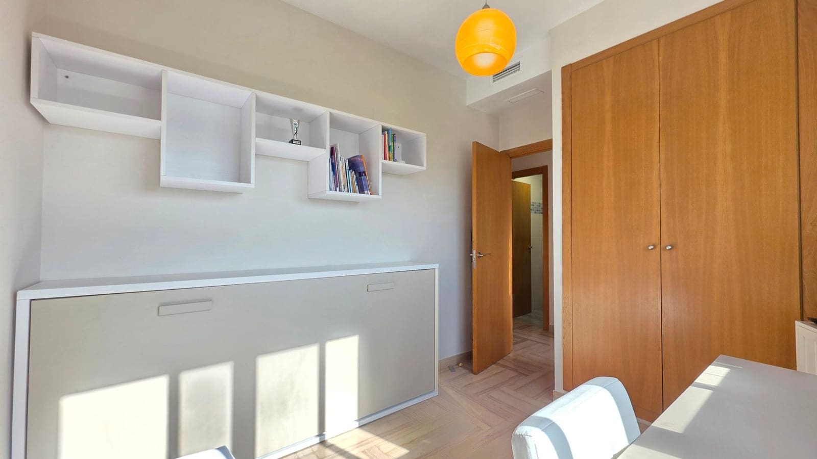 Apartamento de 3 habitaciones en Gandia en alquiler con piscina garaje - 1.000 € (Ref: 10030601)