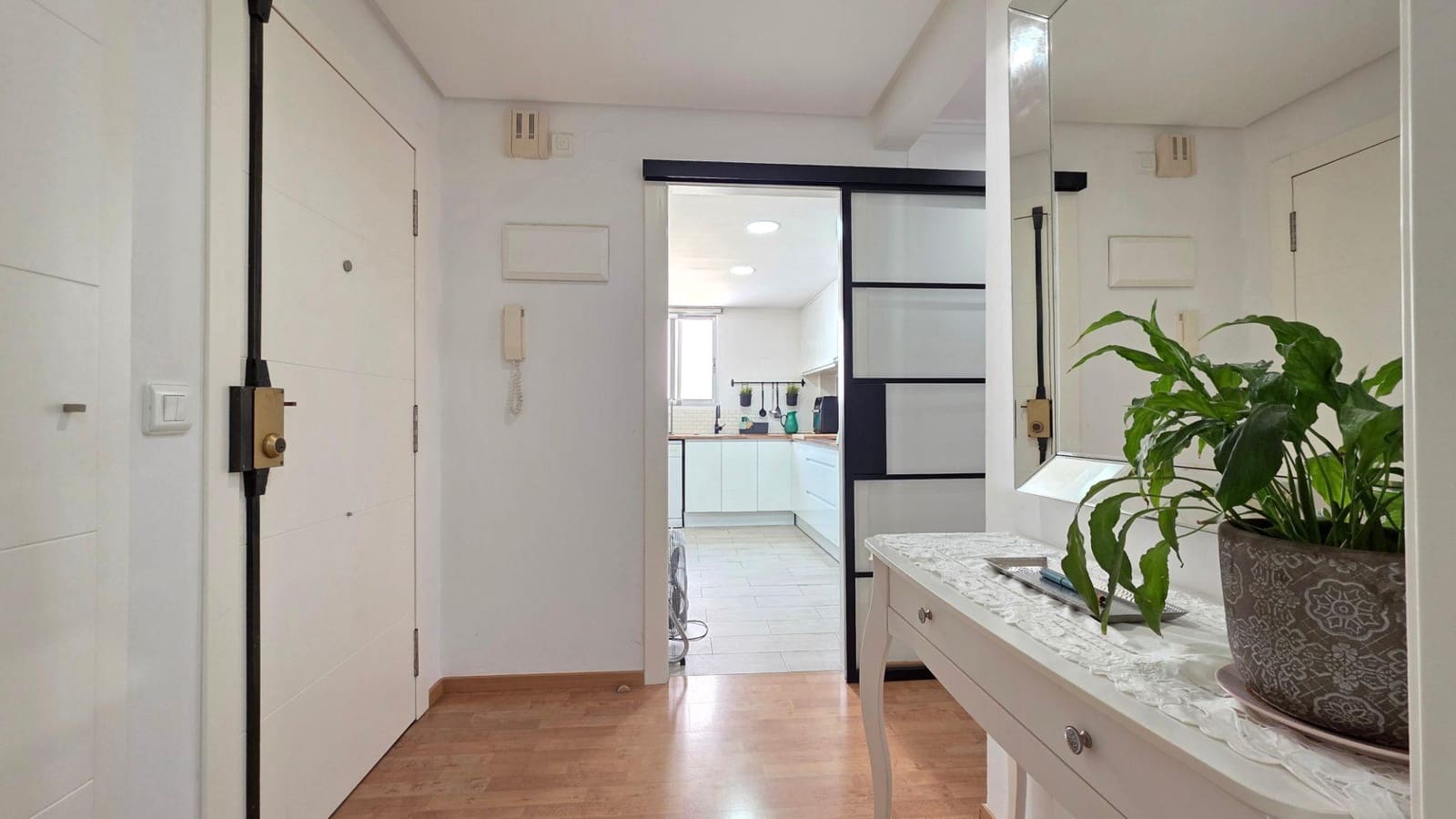 3 bedroom Flat for sale in Gandia - € 249,000 (Ref: 10030602)