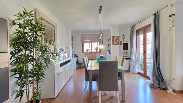 3 bedroom Flat for sale in Gandia - € 249,000 (Ref: 10030602)