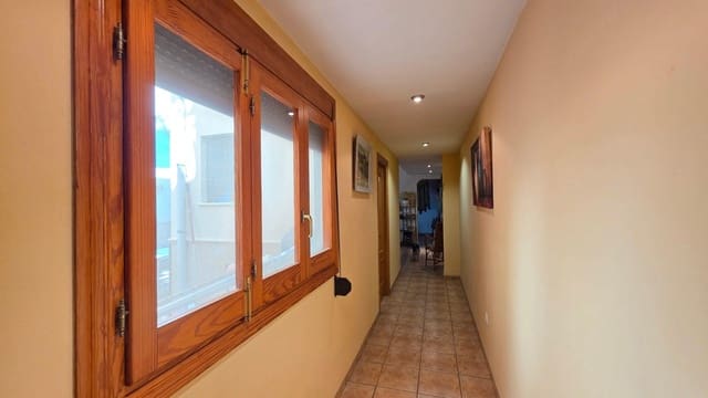 Casa de 4 habitaciones en Rafelcofer en venta - 240.000 € (Ref: 10030603)