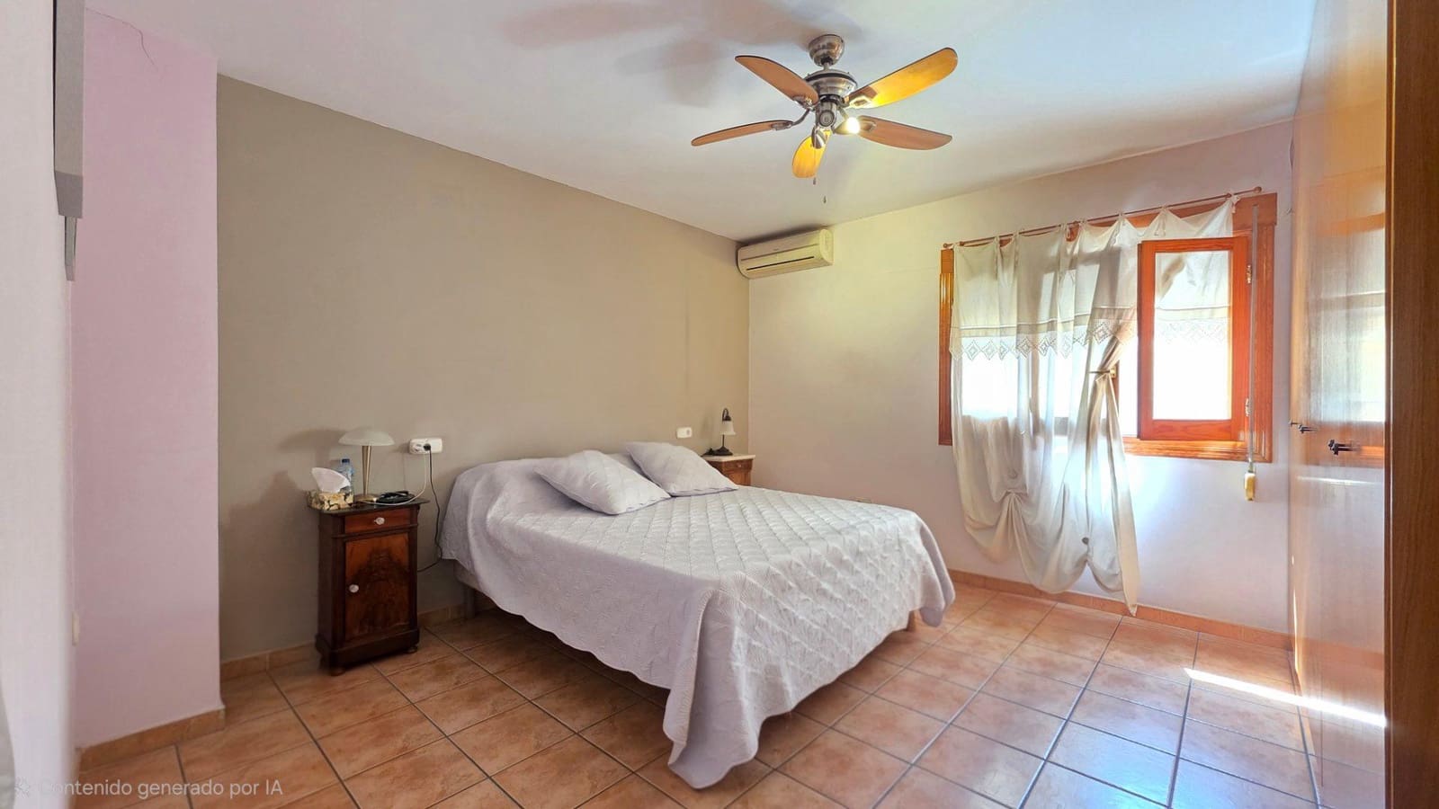 Casa de 4 habitaciones en Rafelcofer en venta - 240.000 € (Ref: 10030603)