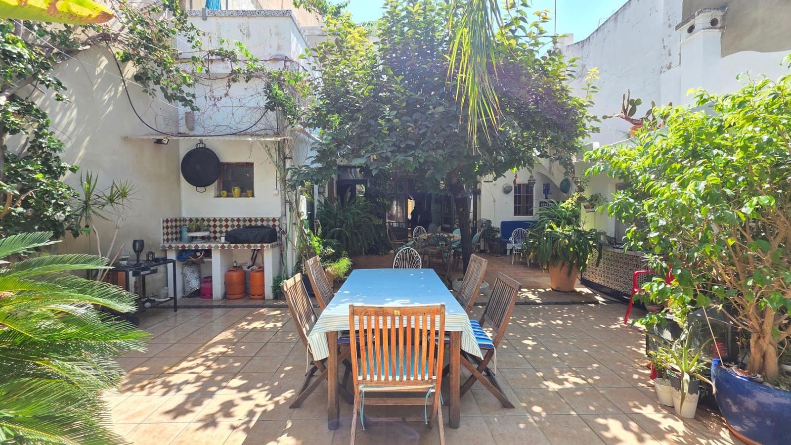 6 bedroom Townhouse for sale in Real de Gandia - € 349,000 (Ref: 10037464)