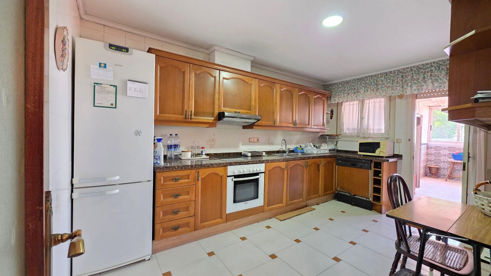5 makuuhuone Asunto myytävänä paikassa Gandia mukana 
autotalli - 375 000 € (Ref: 10043032)