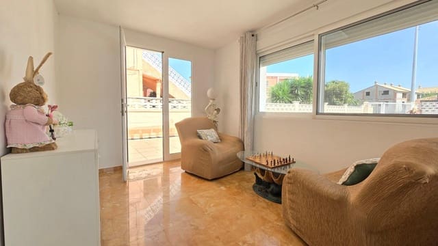 4 Zimmer Villa zu verkaufen in Gandia mit Garage - 299.990 € (Ref: 10047336)