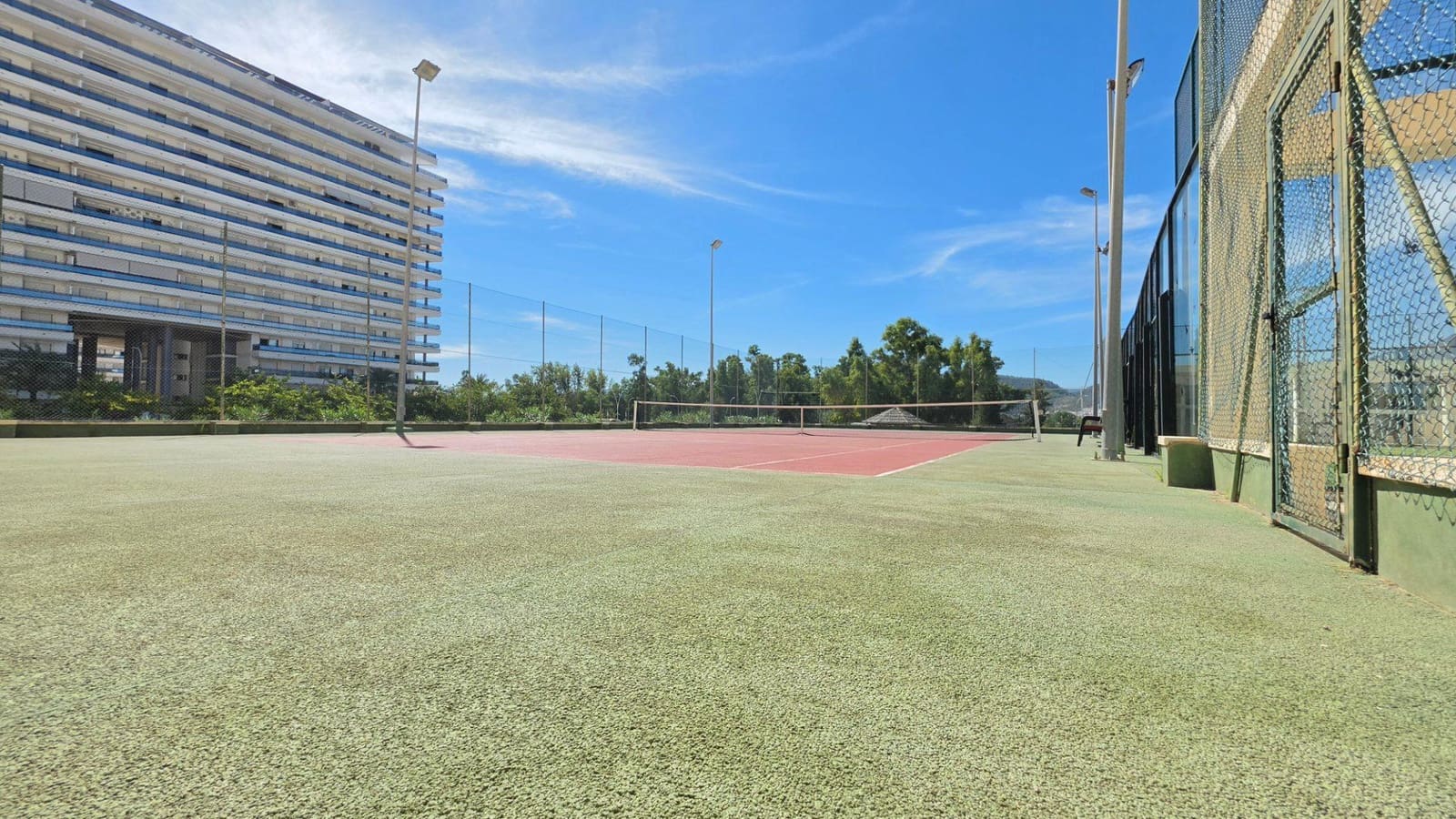 Apartamento de 2 habitaciones en Gandia en venta con piscina - 249.900 € (Ref: 10097360)