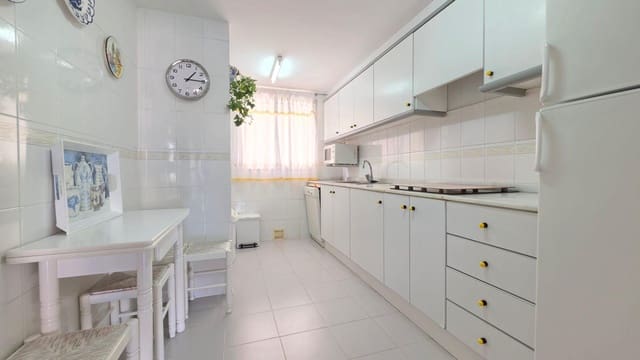 Piso de 3 habitaciones en Gandia en venta con piscina garaje - 229.000 € (Ref: 10097361)