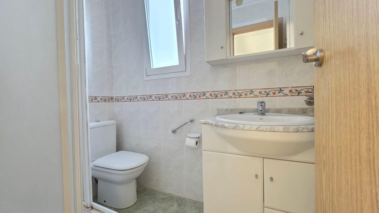 3 Zimmer Wohnung zu vermieten in Gandia - 950 € (Ref: 10097362)