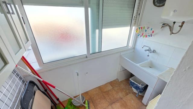 3 Zimmer Wohnung zu vermieten in Gandia - 950 € (Ref: 10097362)