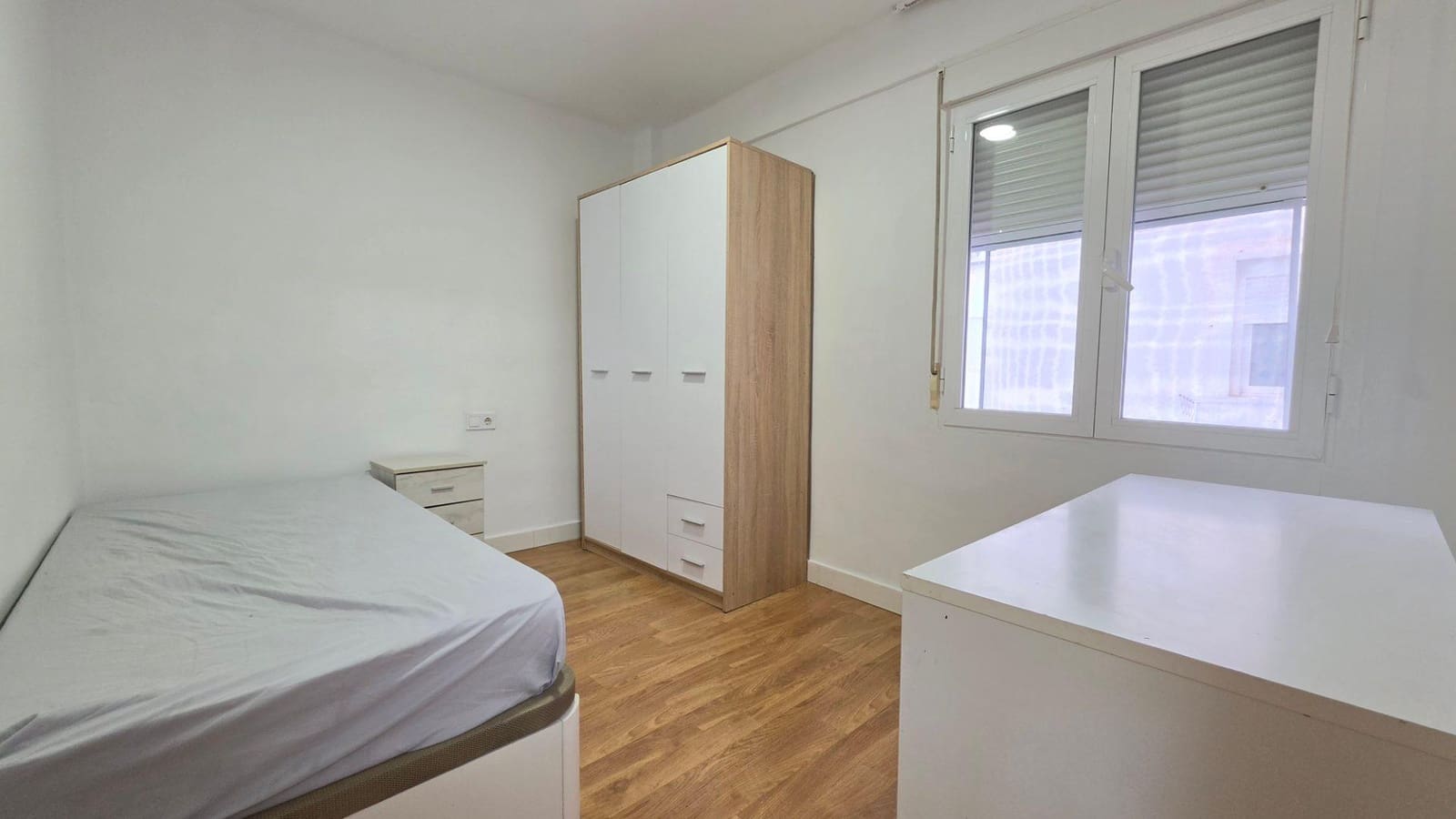 3 Zimmer Wohnung zu vermieten in Gandia - 950 € (Ref: 10097362)