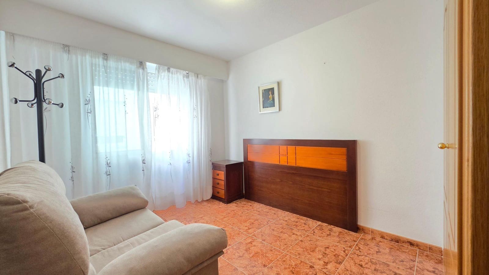 3 makuuhuone Asunto myytävänä paikassa Gandia mukana 
autotalli - 219 900 € (Ref: 10099470)