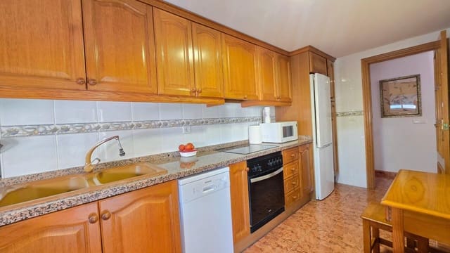 3 makuuhuone Asunto myytävänä paikassa Gandia mukana 
autotalli - 219 900 € (Ref: 10099470)