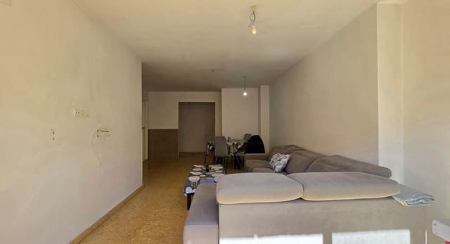 4 makuuhuone Huoneisto myytävänä paikassa Gandia - 169 000 € (Ref: 10099471)