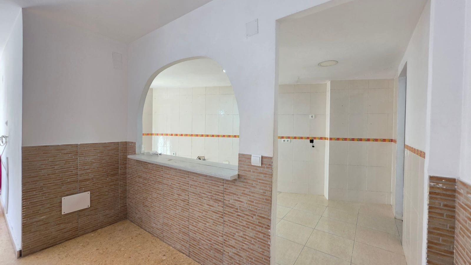 4 makuuhuone Huoneisto myytävänä paikassa Gandia - 169 000 € (Ref: 10099471)