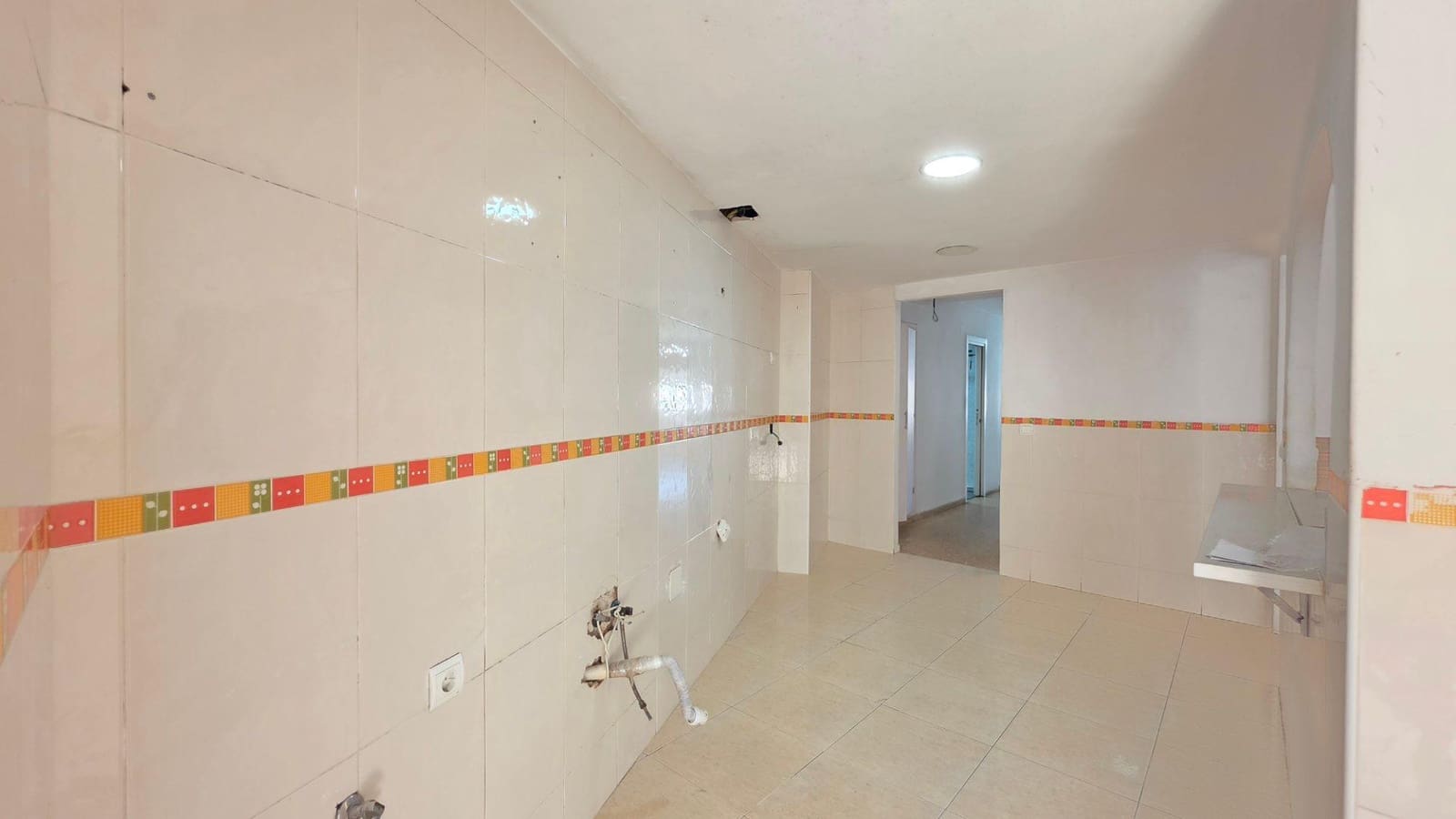4 makuuhuone Huoneisto myytävänä paikassa Gandia - 169 000 € (Ref: 10099471)