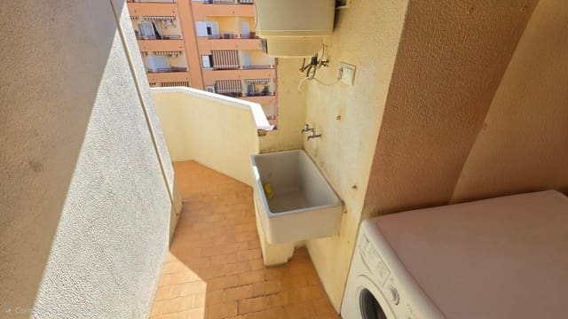 4 makuuhuone Huoneisto myytävänä paikassa Gandia - 169 000 € (Ref: 10099471)