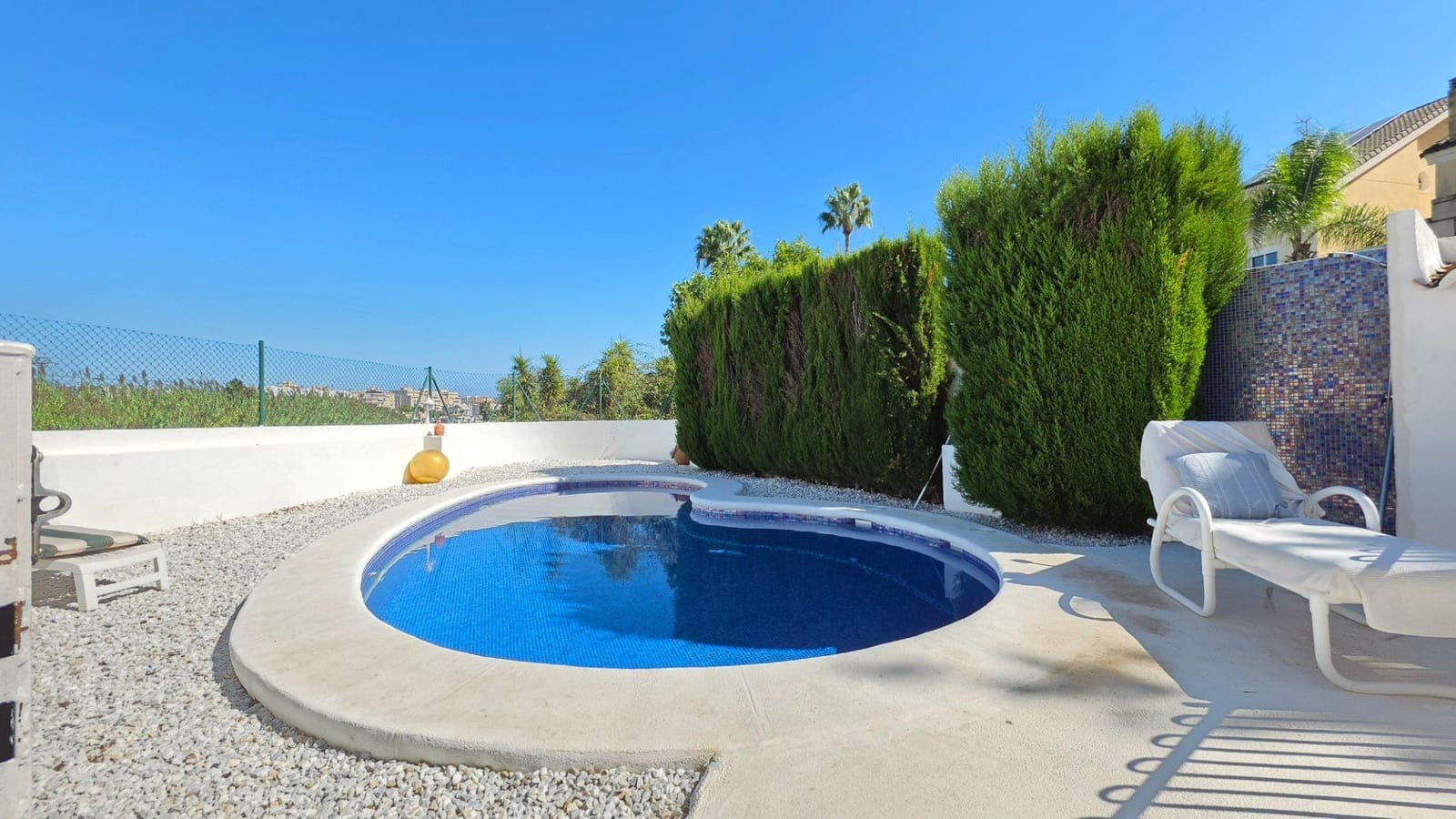 4 bedroom Terraced Villa for sale in Gandia with pool garage - € 470,000 (Ref: 10110441)