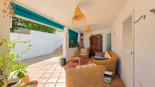 4 bedroom Terraced Villa for sale in Gandia with pool garage - € 470,000 (Ref: 10110441)