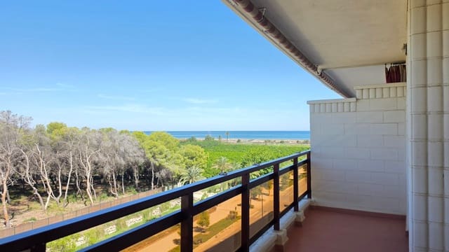 Apartamento de 2 habitaciones en Gandia en venta con piscina - 249.900 € (Ref: 10112025)