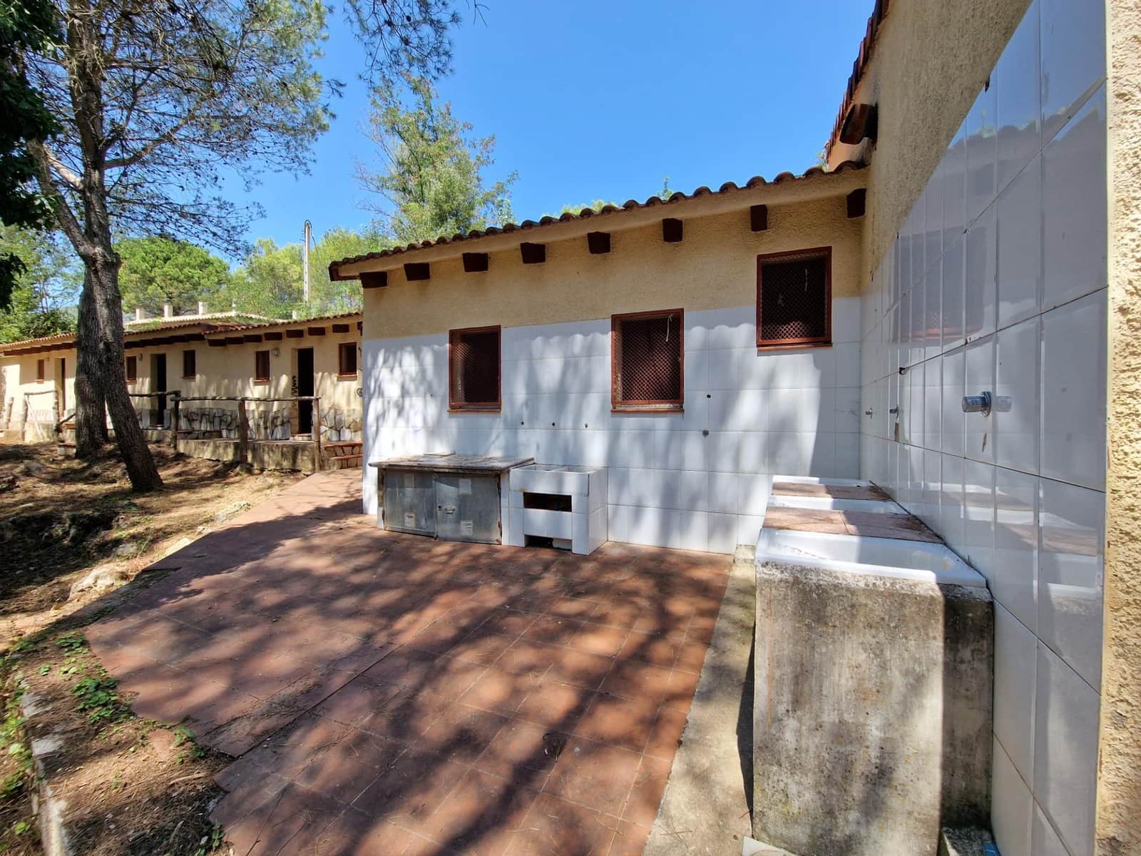 7 bedroom Villa for sale in Villalonga with pool - € 390,000 (Ref: 10112035)