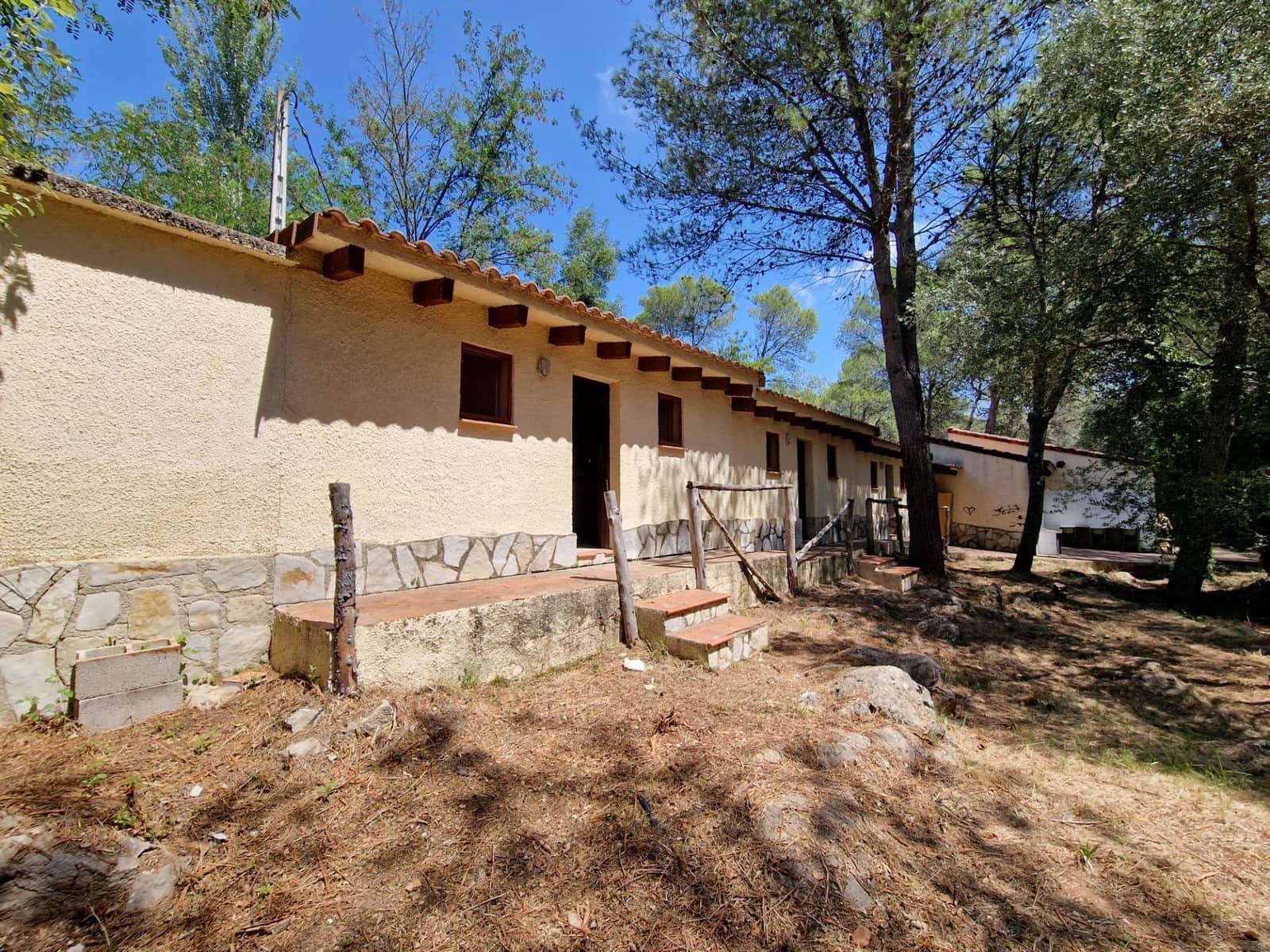 7 bedroom Villa for sale in Villalonga with pool - € 390,000 (Ref: 10112035)