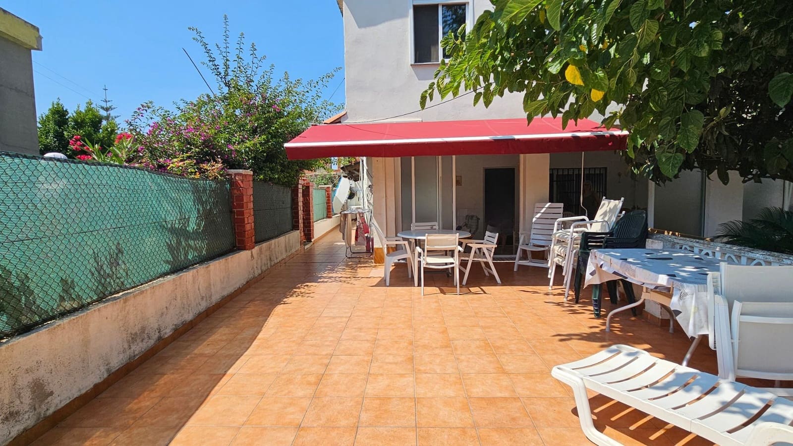 7 soveværelse Villa til salg i Gandia - € 199.990 (Ref: 10112036)