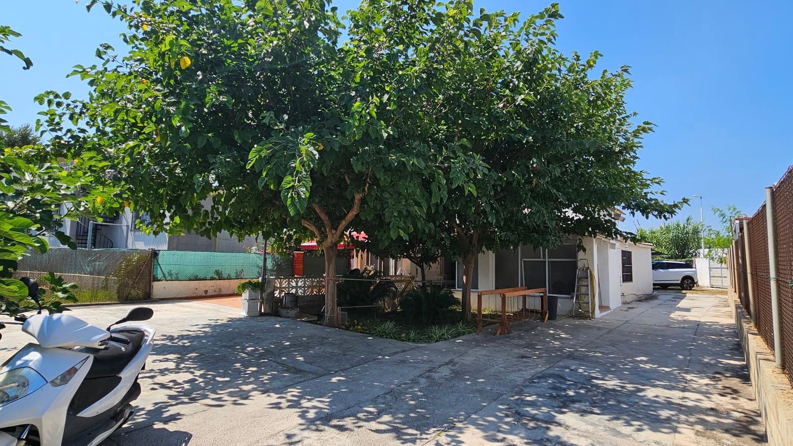 7 soveværelse Villa til salg i Gandia - € 199.990 (Ref: 10112036)