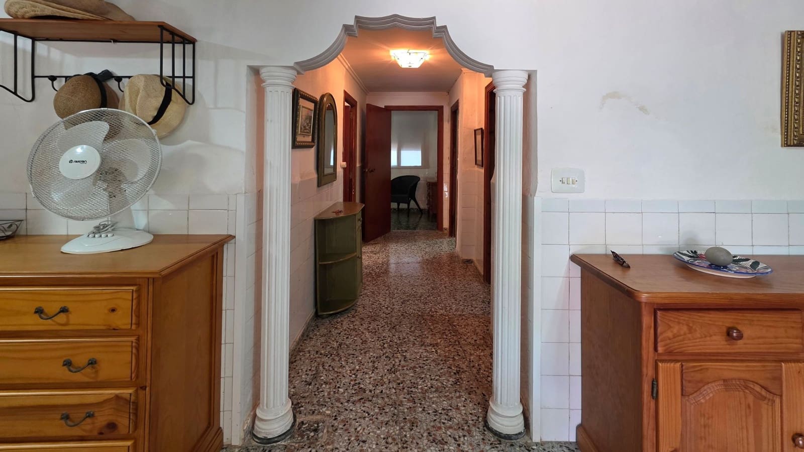 7 soveværelse Villa til salg i Gandia - € 199.990 (Ref: 10112036)
