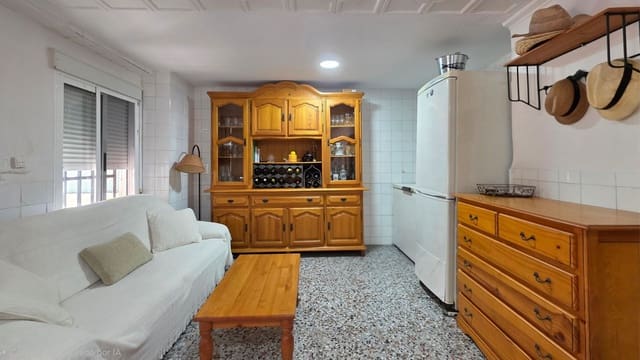 7 sovrum Villa till salu i Gandia - 199 990 € (Ref: 10112036)