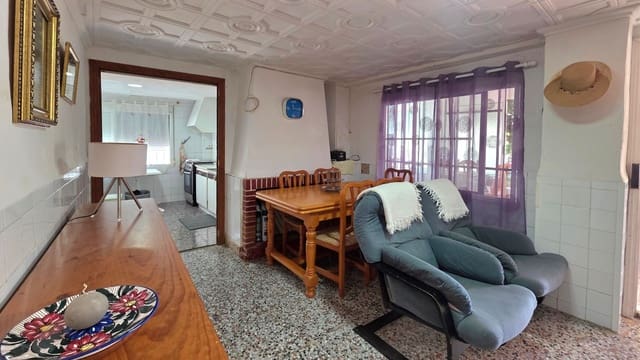 7 sovrum Villa till salu i Gandia - 199 990 € (Ref: 10112036)