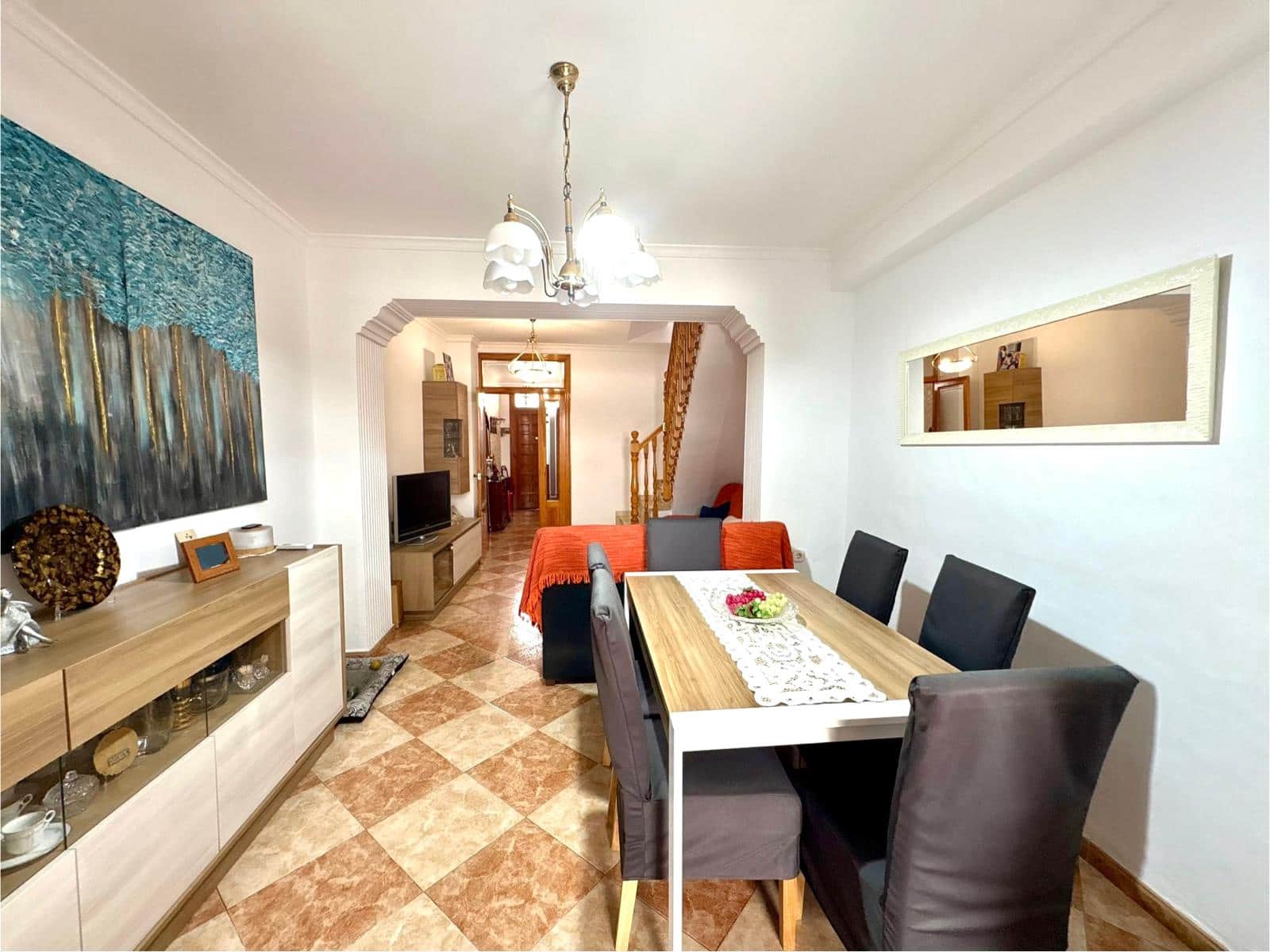 5 slaapkamer Appartement te koop in Oliva - € 220.000 (Ref: 10112039)
