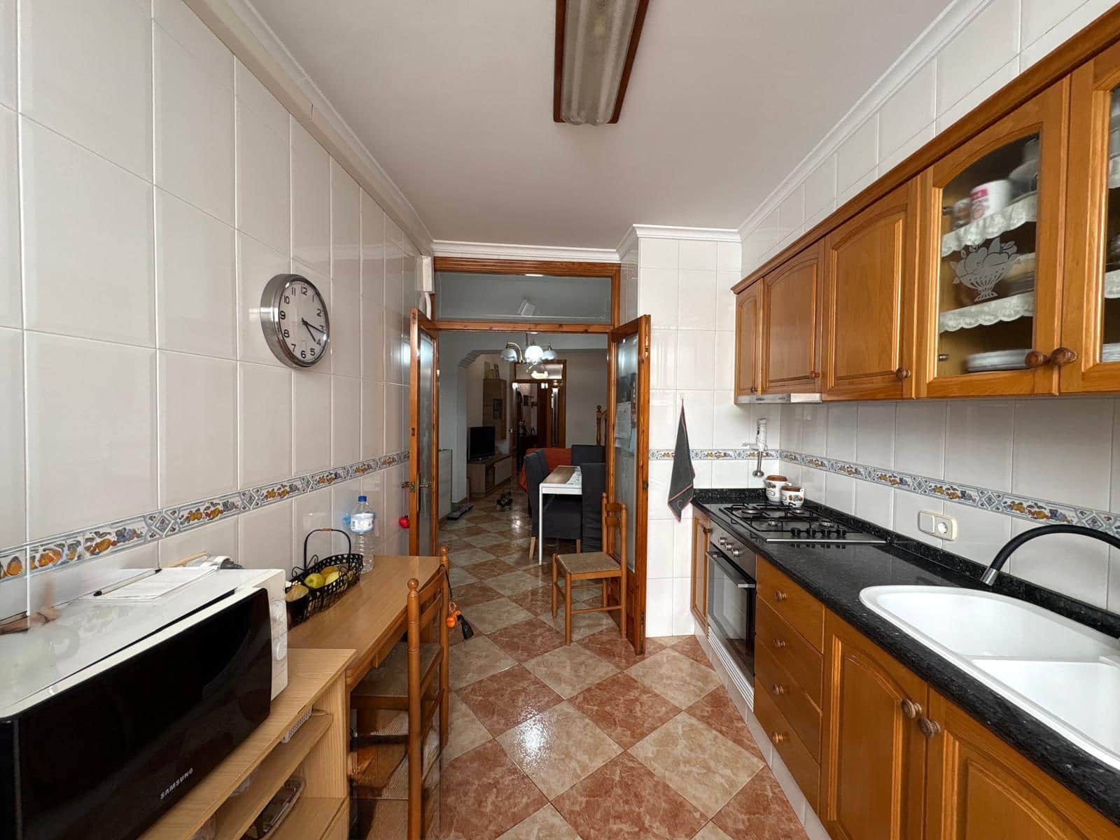 5 slaapkamer Appartement te koop in Oliva - € 220.000 (Ref: 10112039)