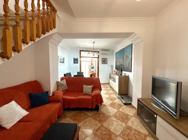 5 slaapkamer Appartement te koop in Oliva Pueblo, Oliva - € 220.000 (Ref: 10112039)