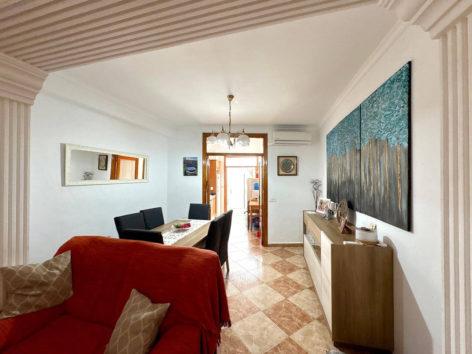 5 slaapkamer Appartement te koop in Oliva - € 220.000 (Ref: 10112039)