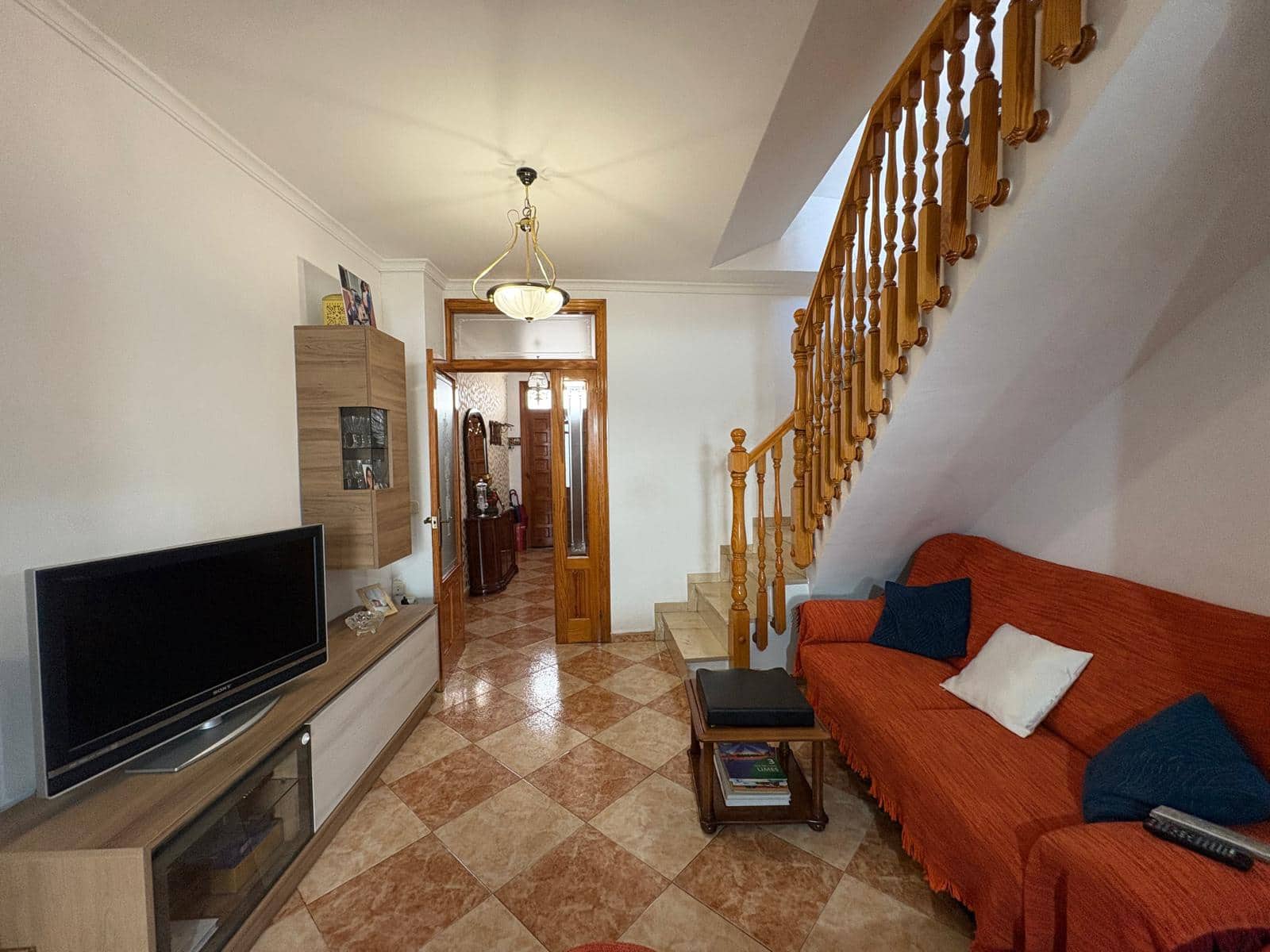 5 slaapkamer Appartement te koop in Oliva - € 220.000 (Ref: 10112039)
