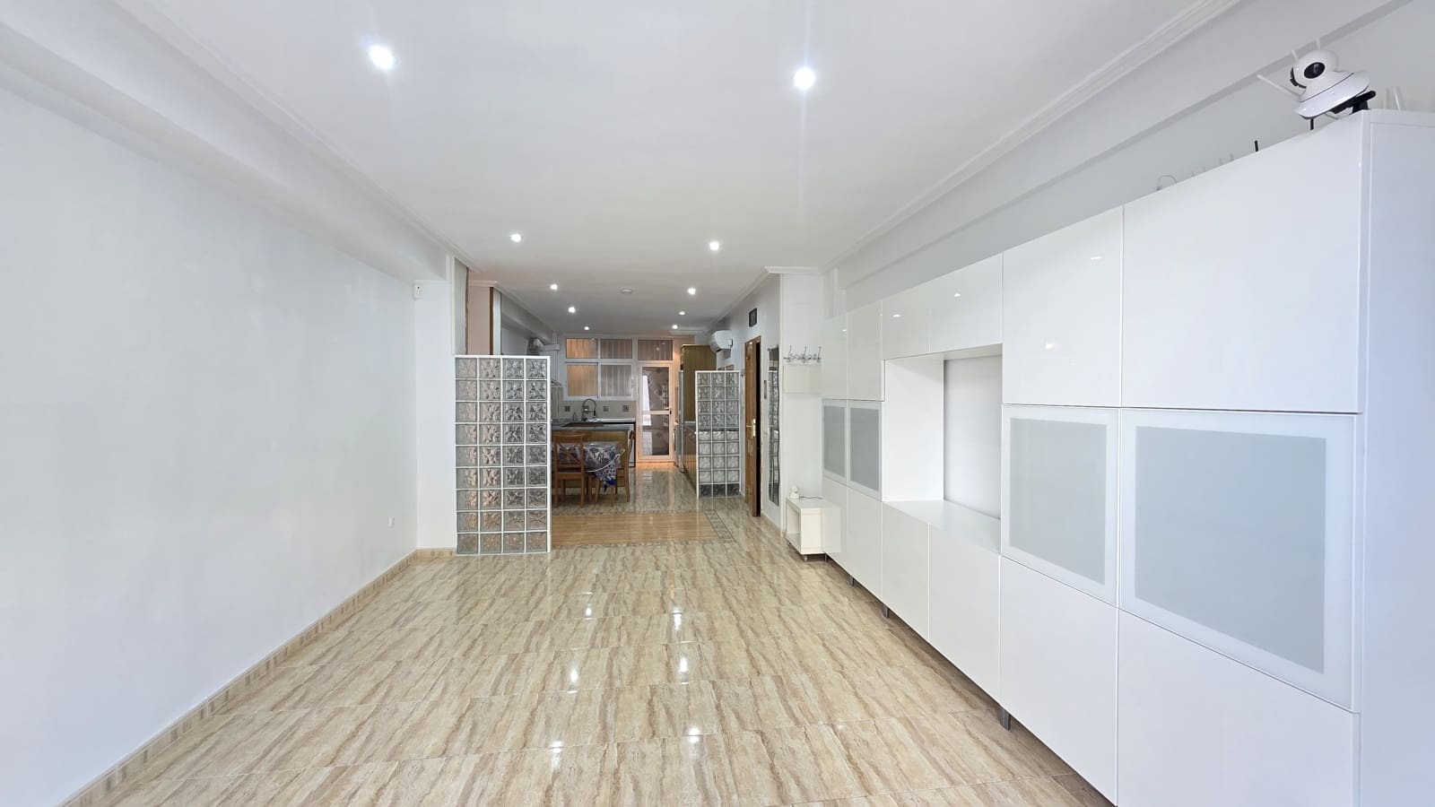 Apartamento de 2 habitaciones en Gandia en venta - 229.000 € (Ref: 10112040)