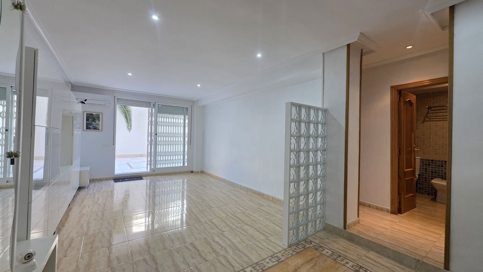 Apartamento de 2 habitaciones en Gandia en venta - 229.000 € (Ref: 10112040)