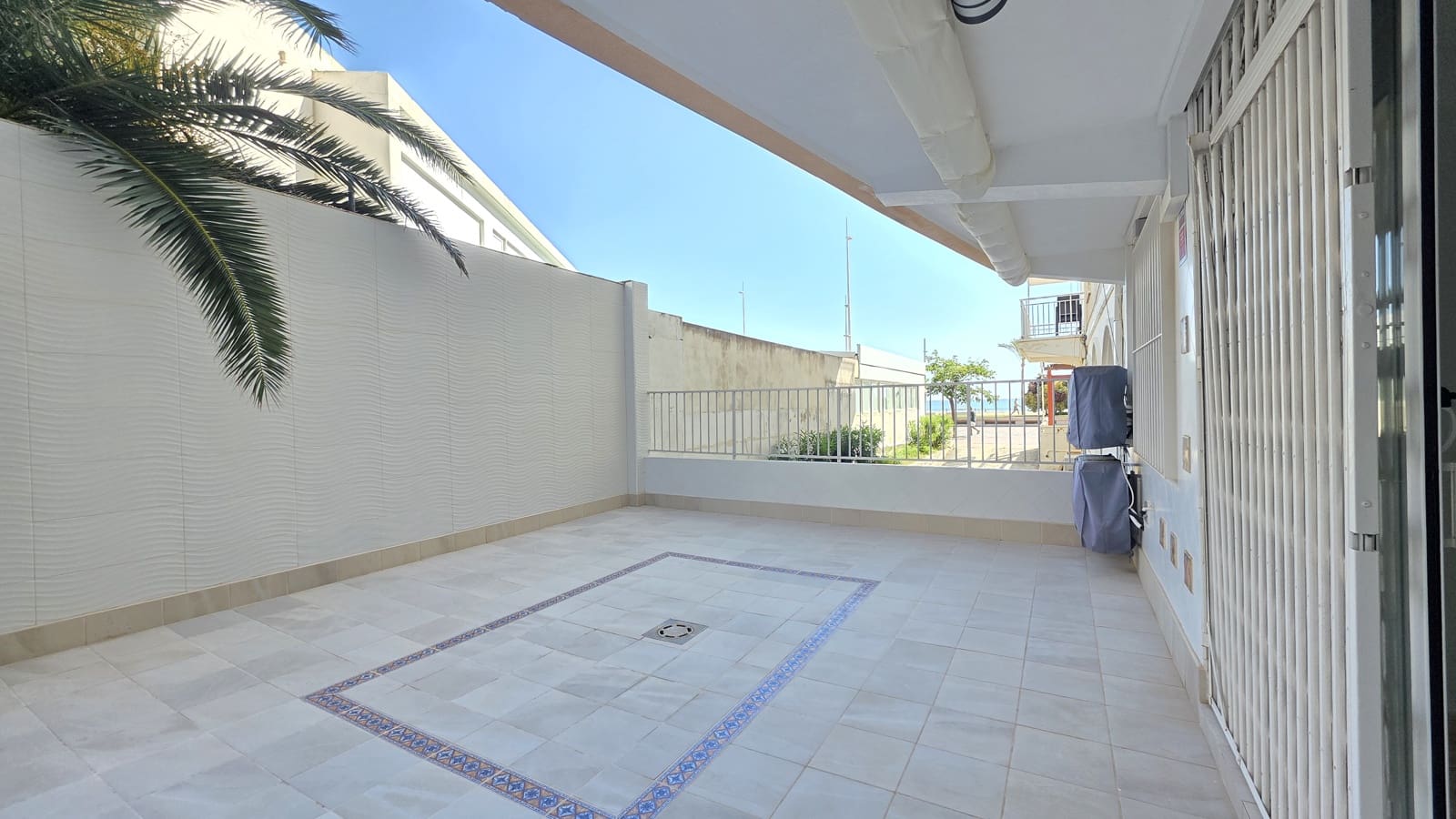 Apartamento de 2 habitaciones en Gandia en venta - 229.000 € (Ref: 10112040)