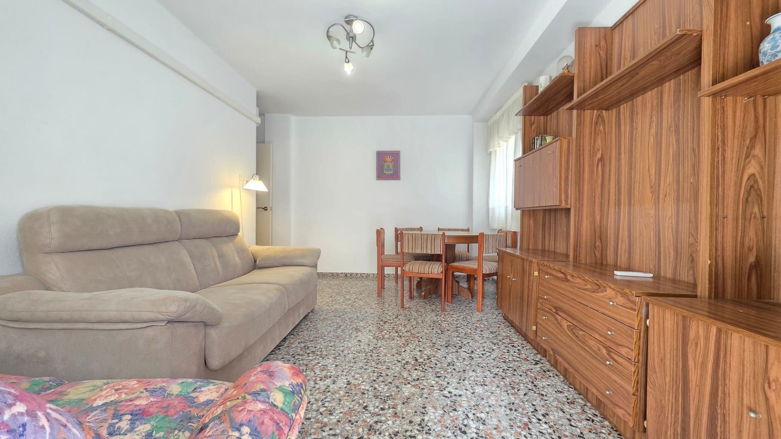 3 bedroom Apartment for rent in Gandia - € 850 (Ref: 10112042)