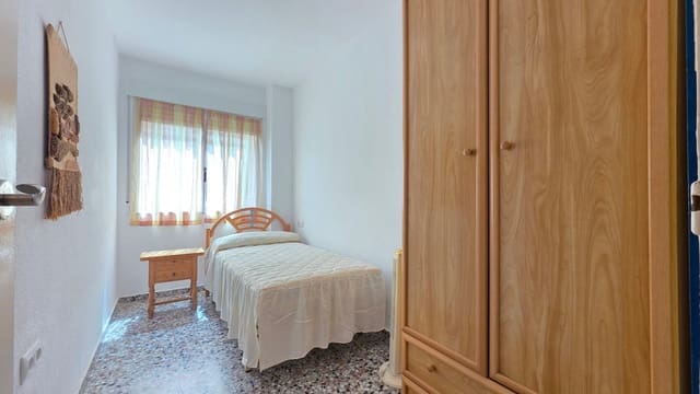 3 soveværelse Lejlighed til leje i Gandia - € 850 (Ref: 10112042)