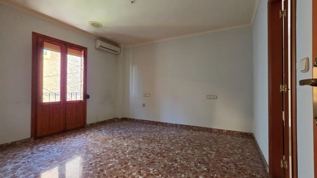 4 Zimmer Villa zu verkaufen in Oliva Pueblo, Oliva mit Garage - 195.000 € (Ref: 10112054)