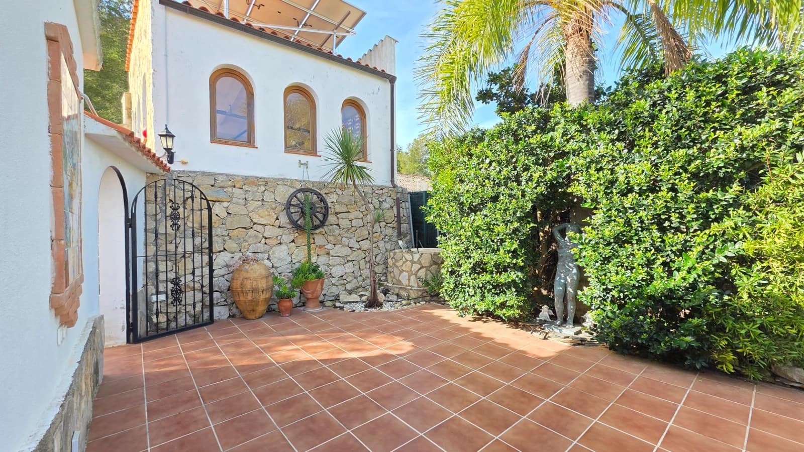 4 Zimmer Villa zu verkaufen in Denia mit Pool Garage - 565.000 € (Ref: 10112057)