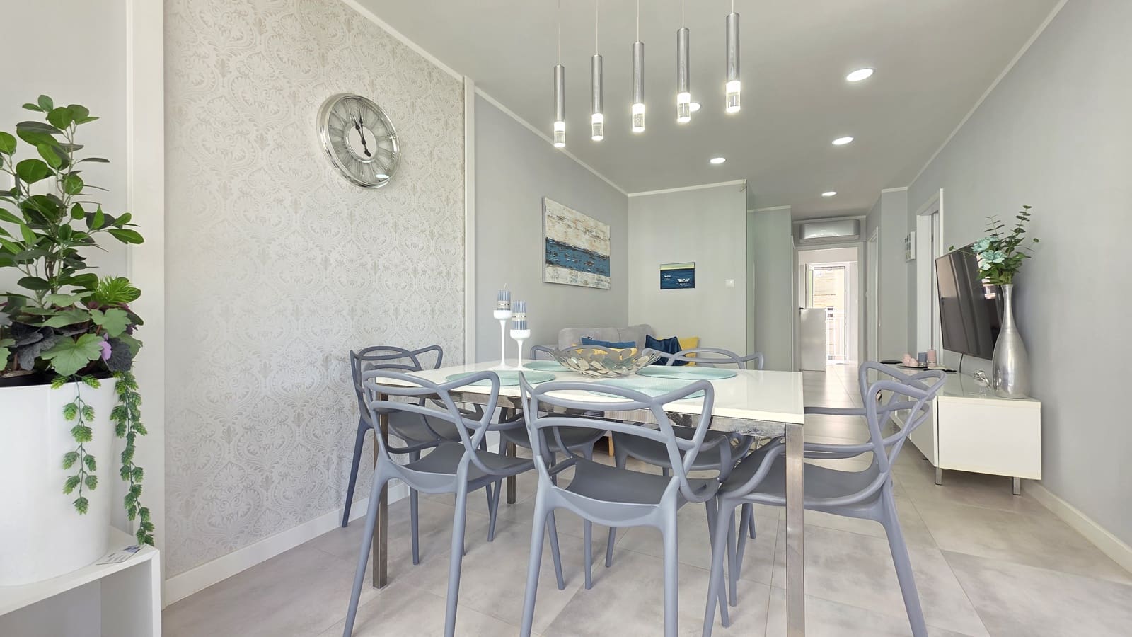 3 bedroom Apartment for sale in Gandia - € 269,000 (Ref: 10112059)
